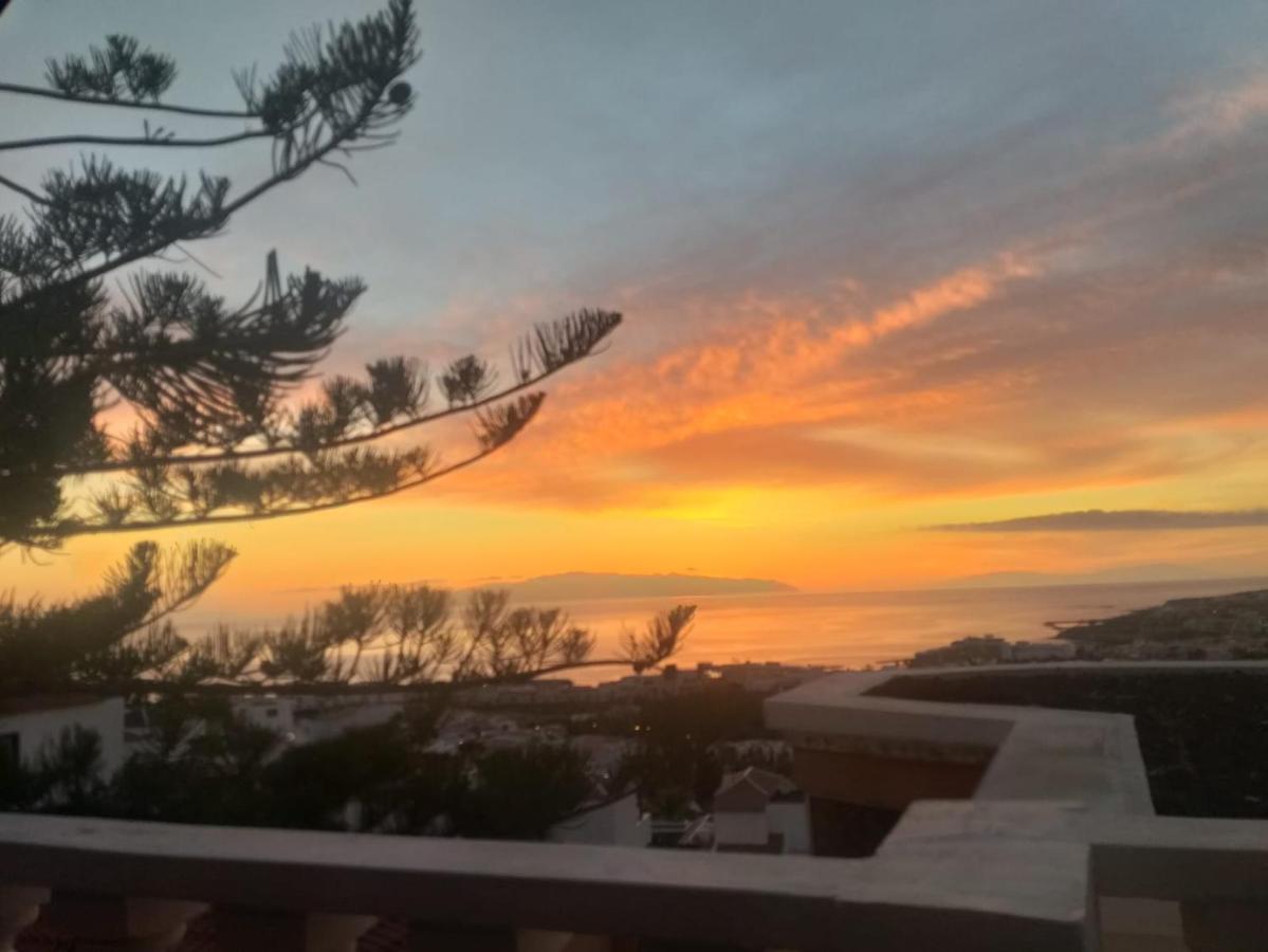 Ocean View Apartment Адехе Экстерьер фото